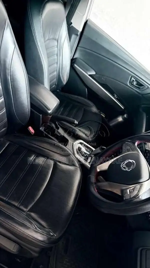 Micro Tivoli 2017 SUV (Used)