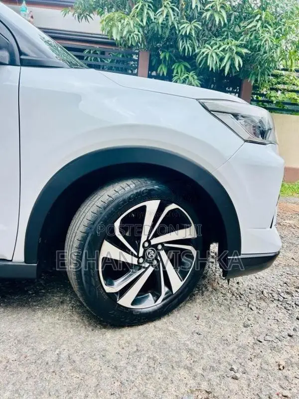 Toyota Raize 2020 SUV (Used)