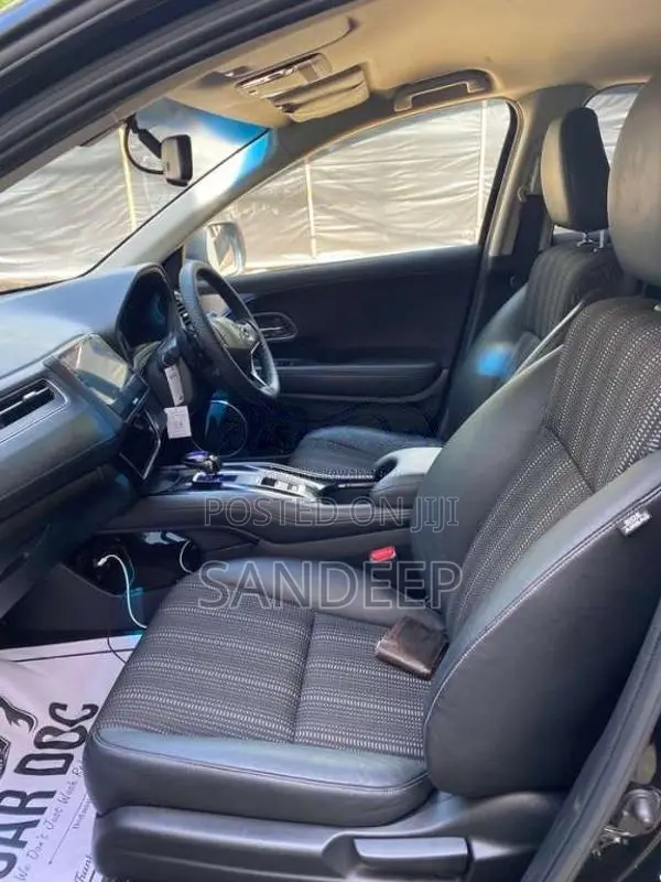Honda Vezel 2016 SUV (Used)