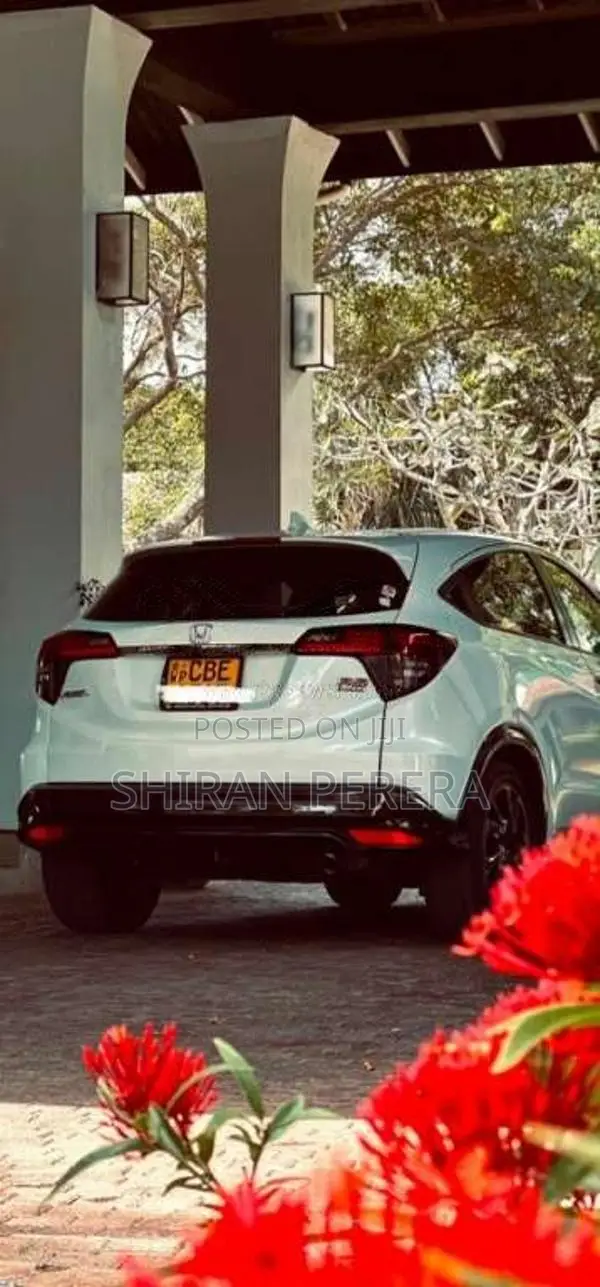 Honda Vezel 2018 SUV (Used)