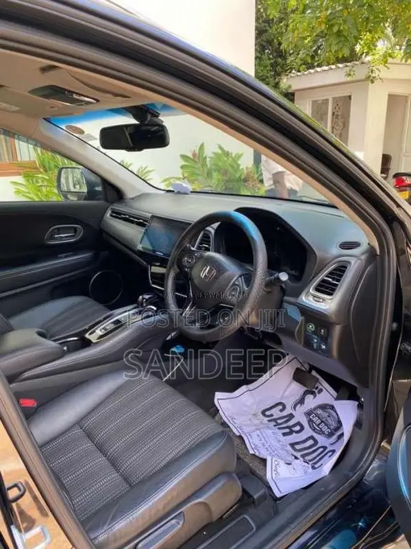 Honda Vezel 2016 SUV (Used)