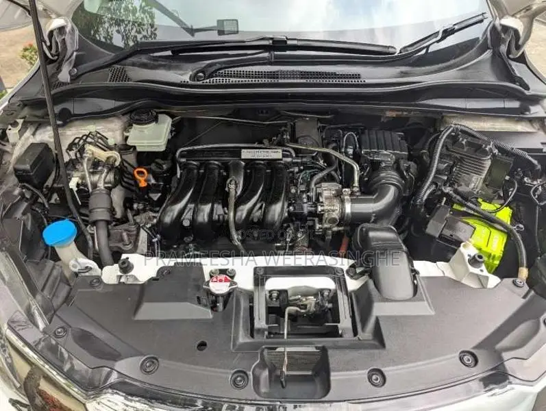 Honda Vezel 2017 SUV (Used)