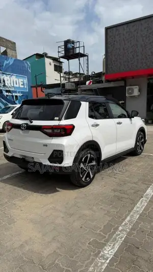 Toyota Raize Hybrid Z GRADE 2024 SUV Unregistered (Recondition)