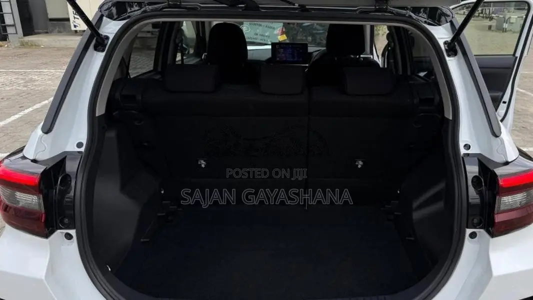 Toyota Raize Hybrid Z GRADE 2024 SUV Unregistered (Recondition)