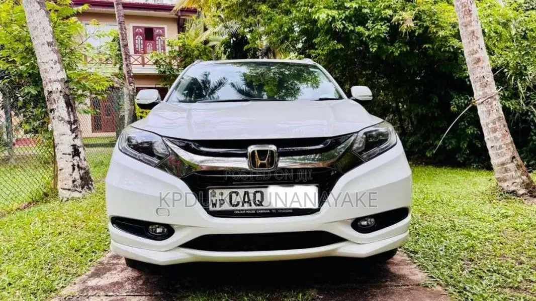 Honda Vezel 2016 SUV (Used)