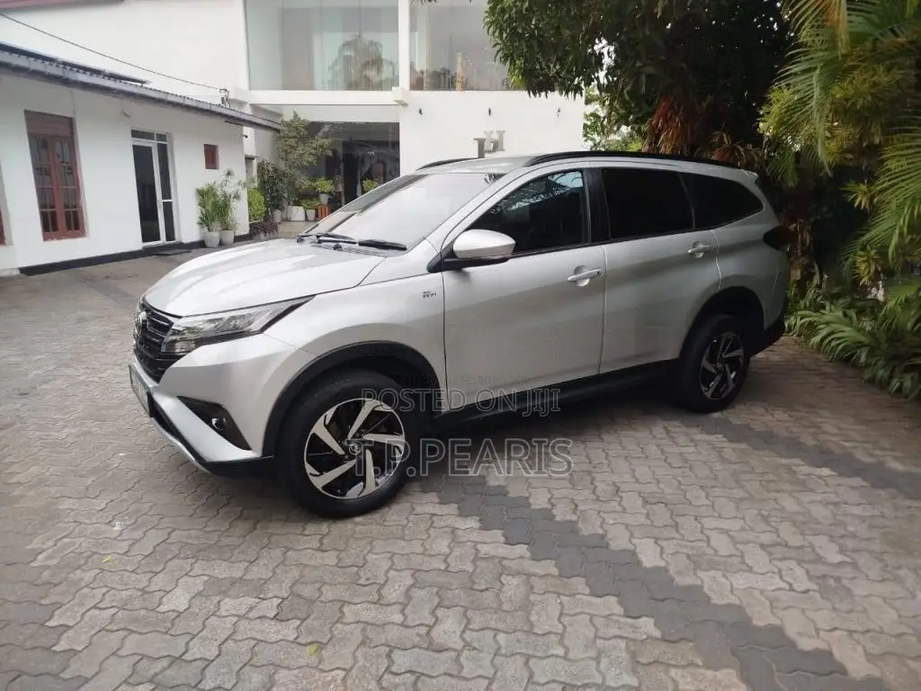 Toyota Rush 2020 SUV (Used)