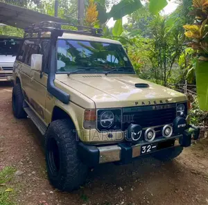 Mitsubishi Pajero 1989 SUV (Used)