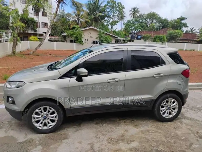 Ford Ecosport Titanium 2017 SUV (Used)