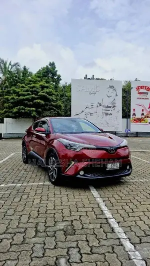Toyota CHR 2018 SUV (Used)