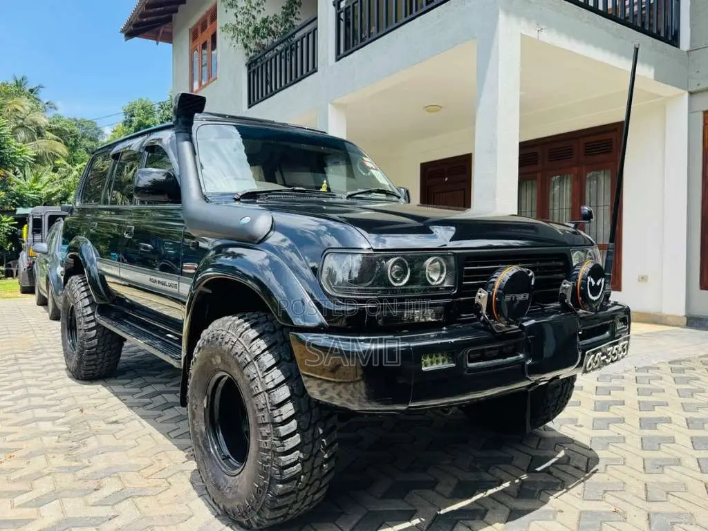 Toyota Land Cruiser Sahara 81 1994 SUV (Used)