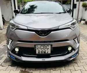 Toyota CHR Gt Turbo 2018 SUV (Used)