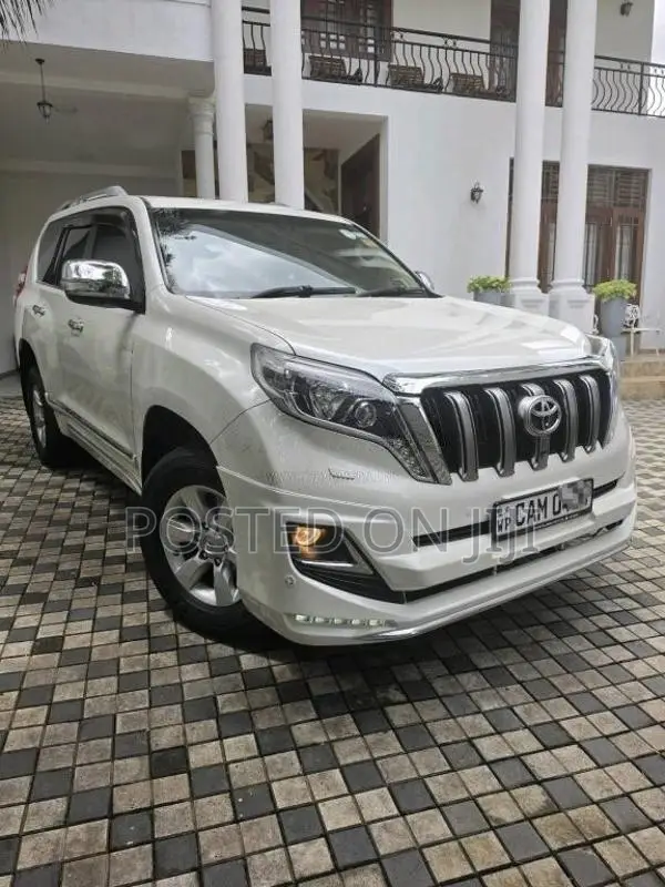 Toyota LAND CRUISER PRADO 150 TX 6FORWARD 2015 SUV (Used)