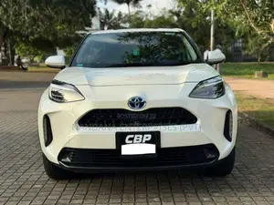 Toyota Yaris Cross HYBRID 4WAY 2022 SUV (Used)