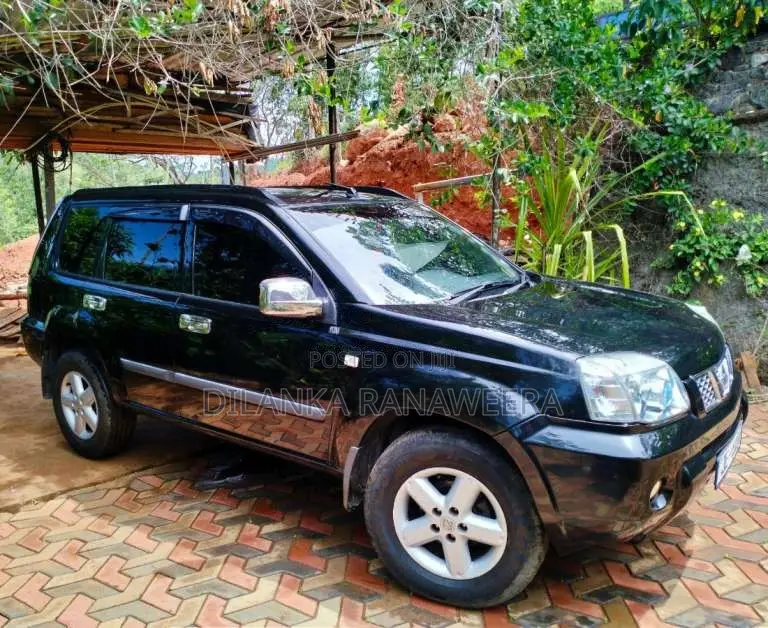 Nissan X-Trail T30 2004 SUV (Used)