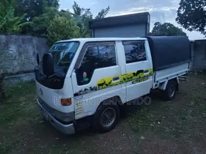 Toyota Toyoace 1996 Crew Cab (Used)