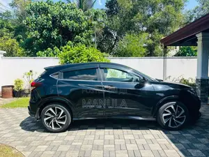 Honda Vezel Rs Sensing 2016 SUV (Used)