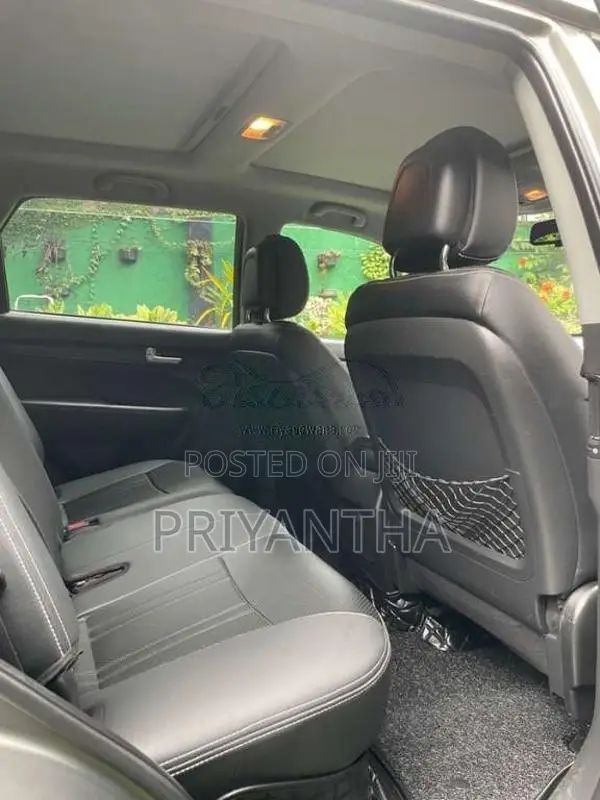 Kia Sorento 2012 SUV (Used)