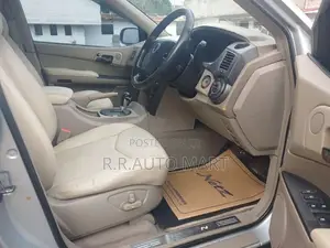 Micro Kyron 2010 SUV (Used)