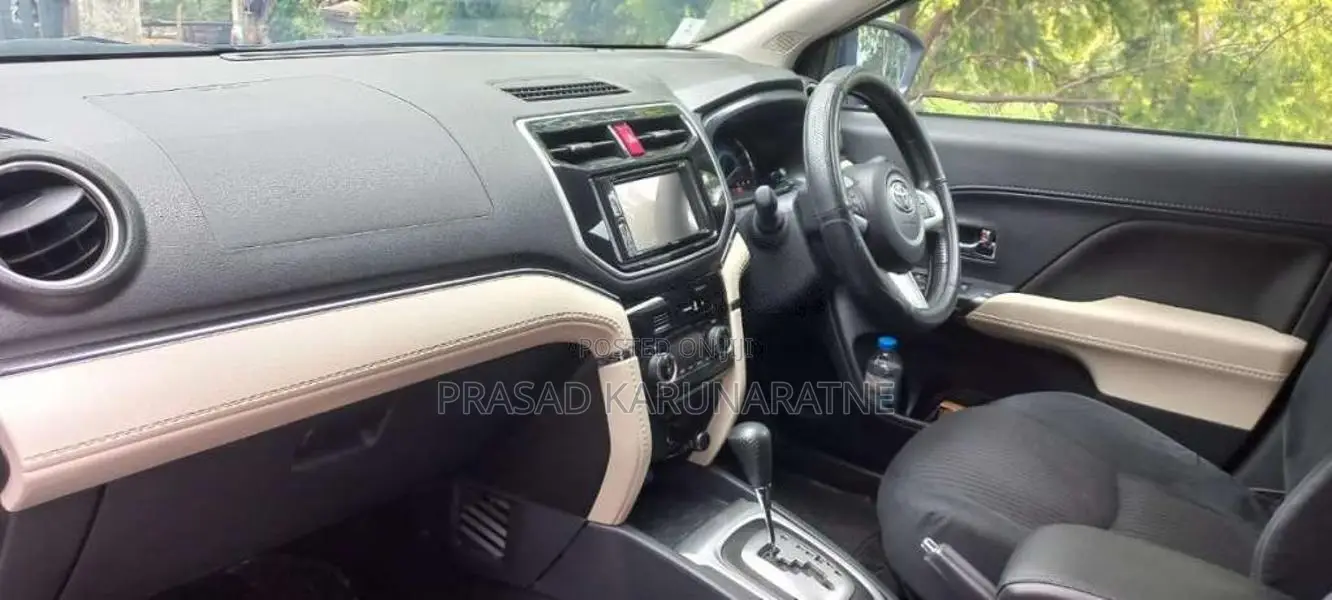 Toyota Rush 2018 SUV (Used)