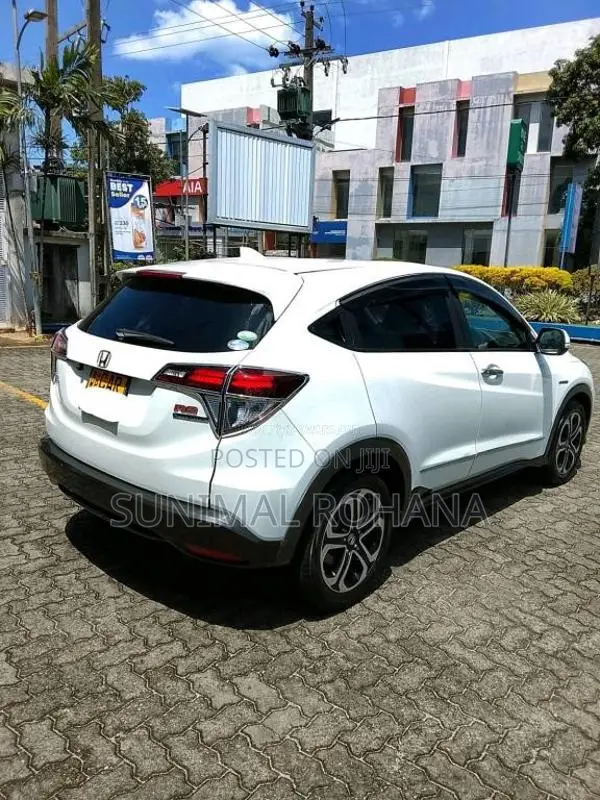 Honda Vezel 2016 SUV (Used)