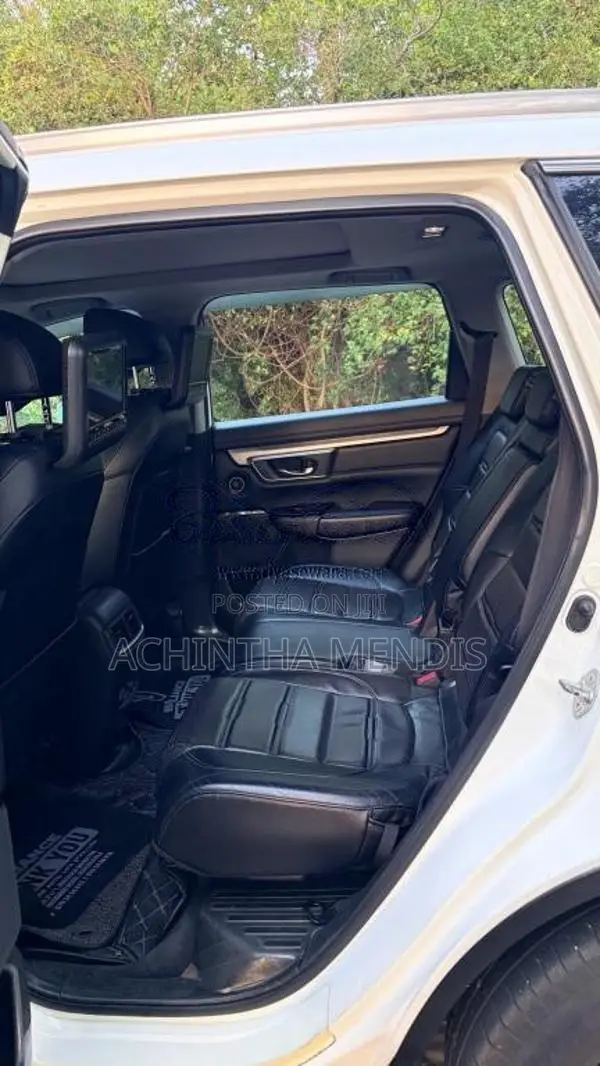 Honda CRV 2018 SUV (Used)