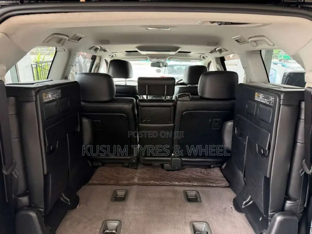 Toyota Land Cruiser Sahara ZX 60th Anniversary 2011 SUV (Used)