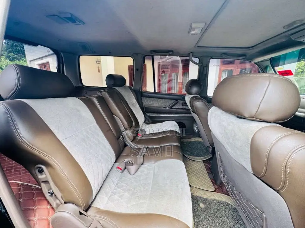 Toyota Land Cruiser Sahara 81 1994 SUV (Used)