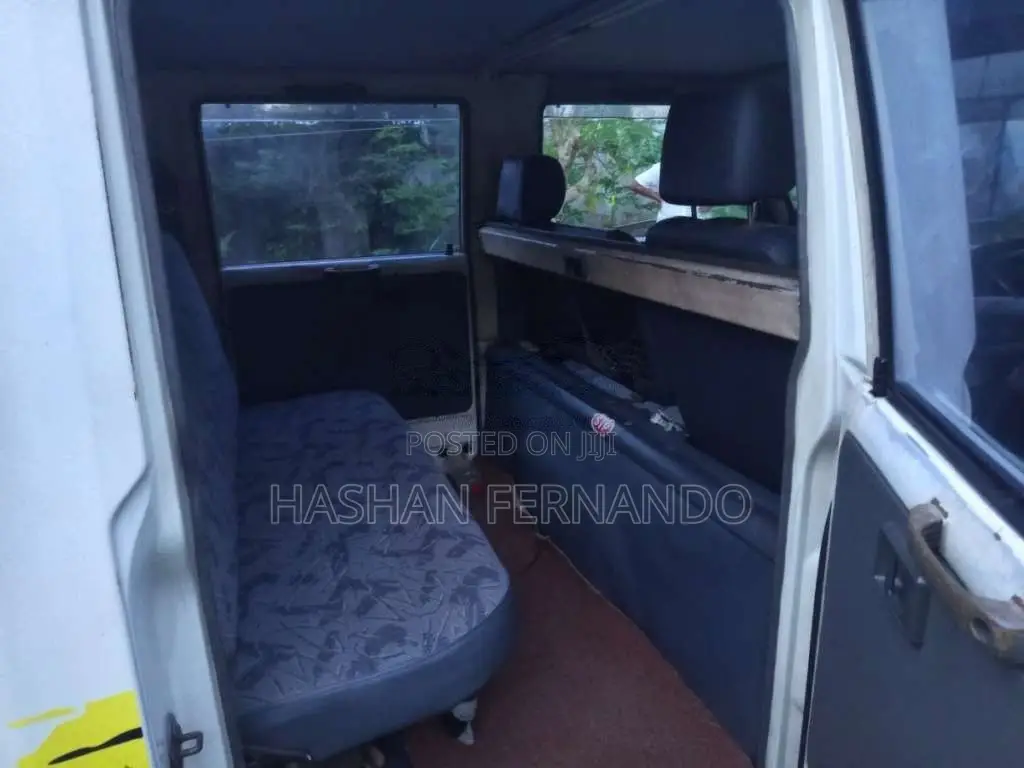 Toyota Toyoace 1996 Crew Cab (Used)