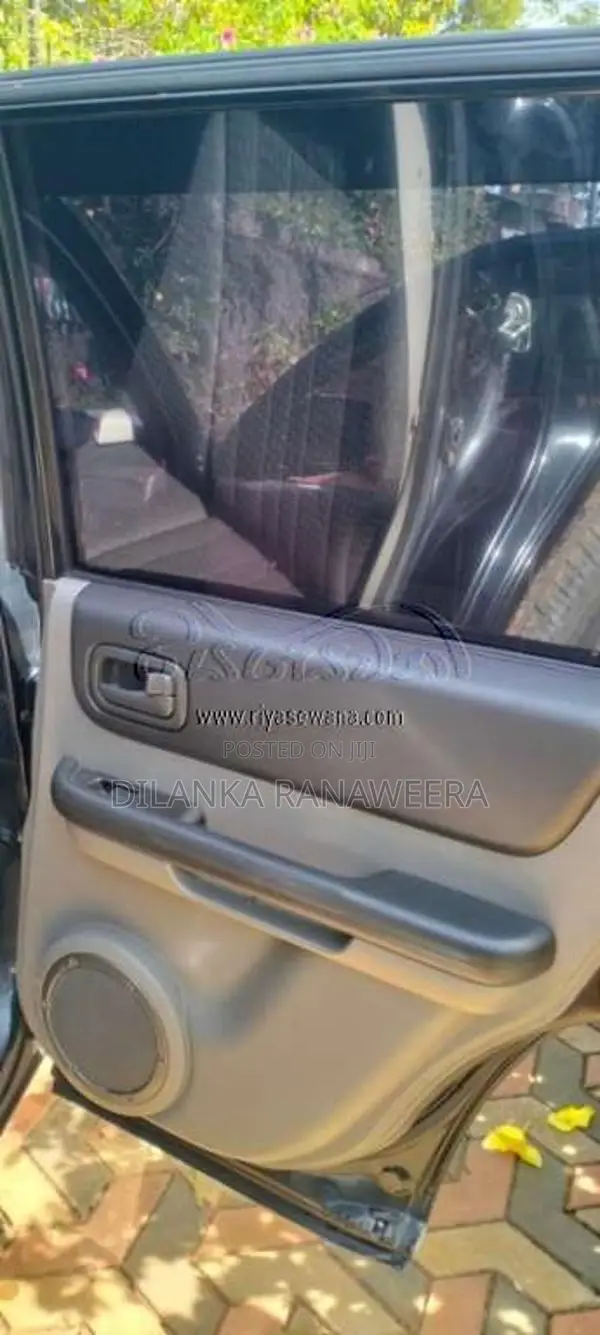 Nissan X-Trail T30 2004 SUV (Used)