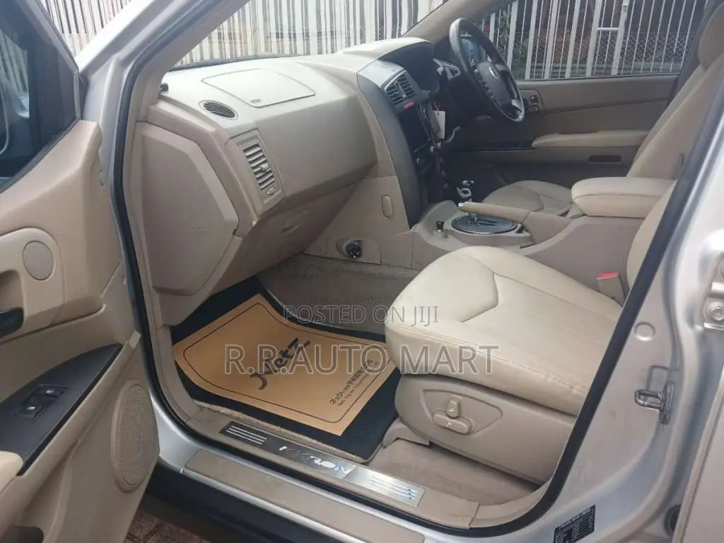 Micro Kyron 2010 SUV (Used)