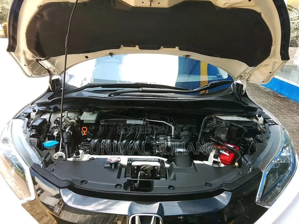 Honda Vezel 2016 SUV (Used)