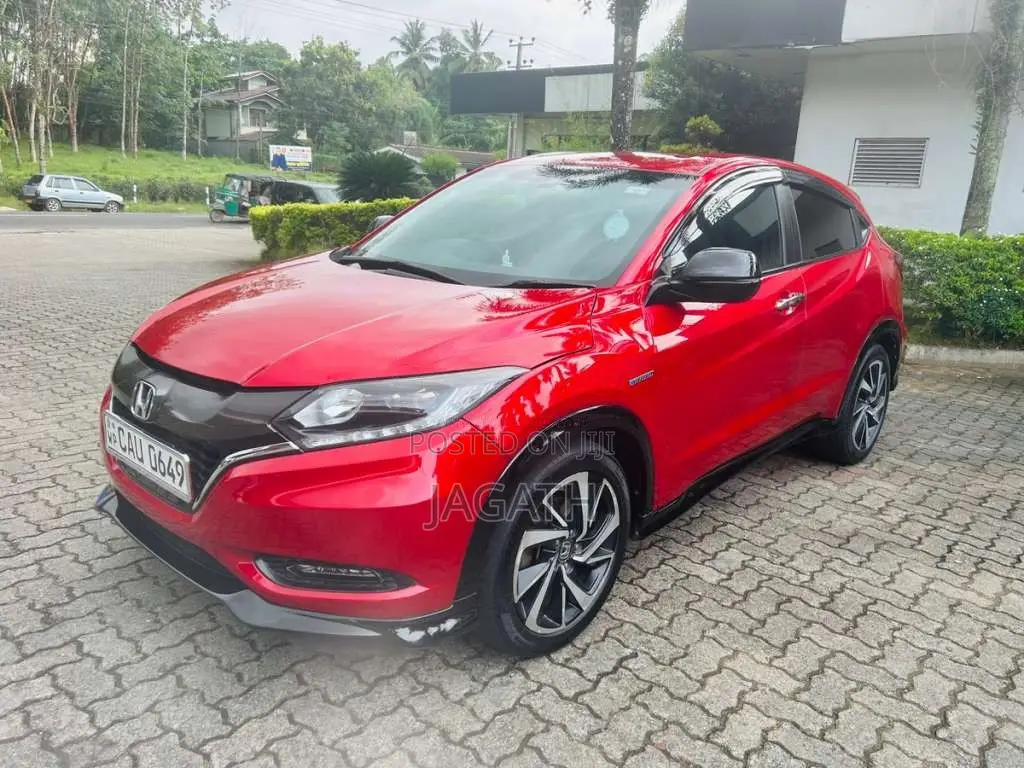 Honda Vezel Rs Sensing 2017 SUV (Used)