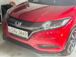 Honda Vezel Rs Sensing 2017 SUV (Used)