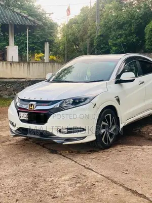 Honda Vezel 2014 SUV (Used)