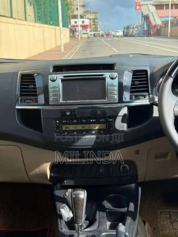 Toyota Fortuner 2015 SUV (Used)