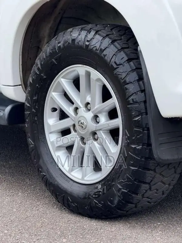 Toyota Fortuner 2015 SUV (Used)