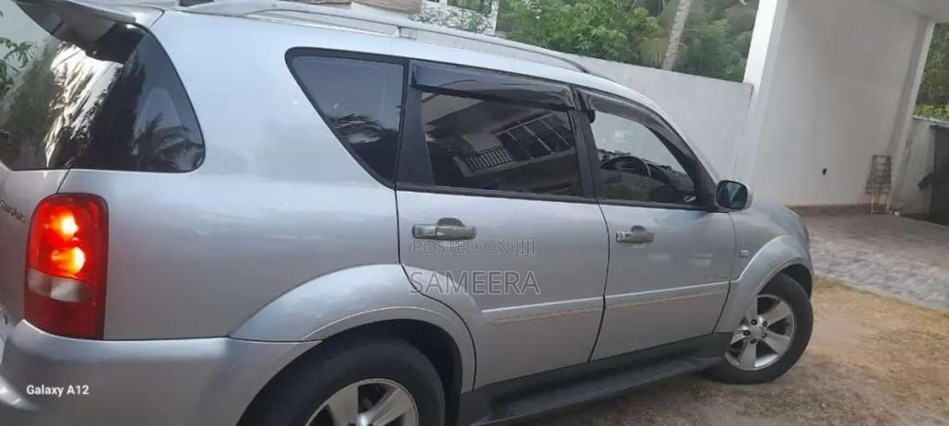 Micro Rexton 2009 SUV (Used)