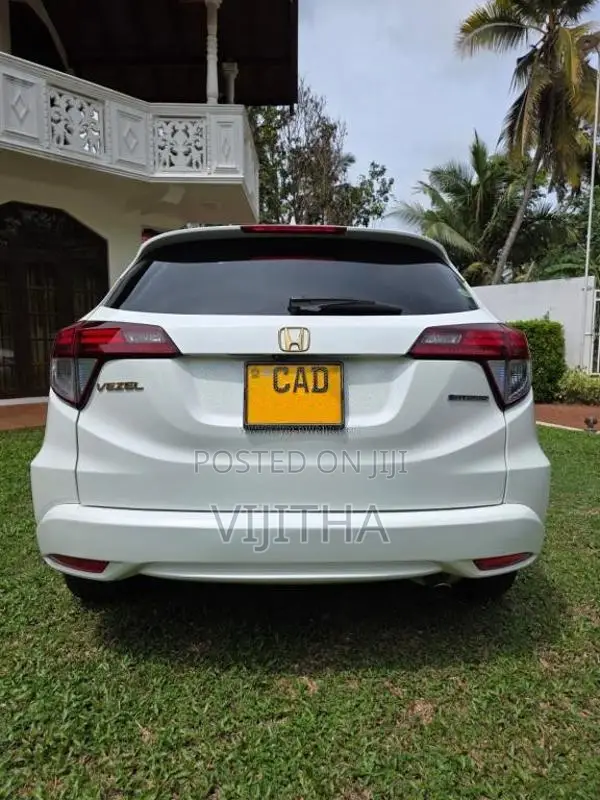 Honda Vezel Z Orange 2015 SUV (Used)