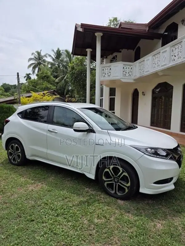 Honda Vezel Z Orange 2015 SUV (Used)
