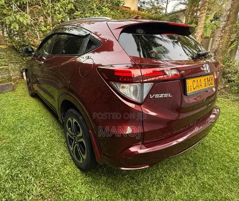 Honda Vezel 2014 SUV (Used)