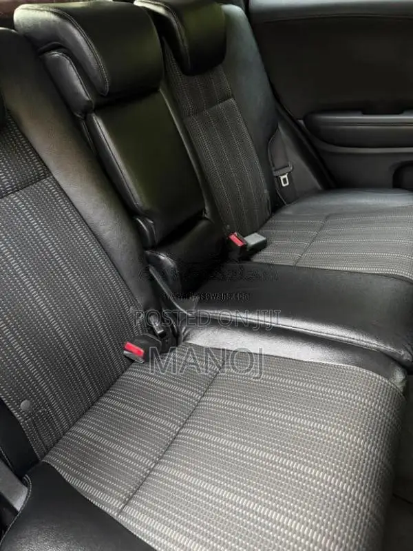 Honda Vezel 2014 SUV (Used)