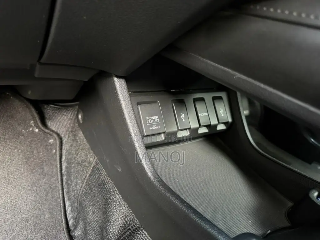 Honda Vezel 2014 SUV (Used)
