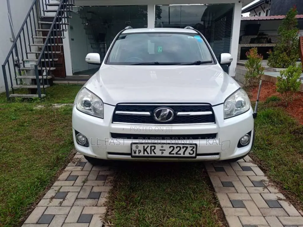 Toyota RAV4 G Grade 2011 SUV (Used)