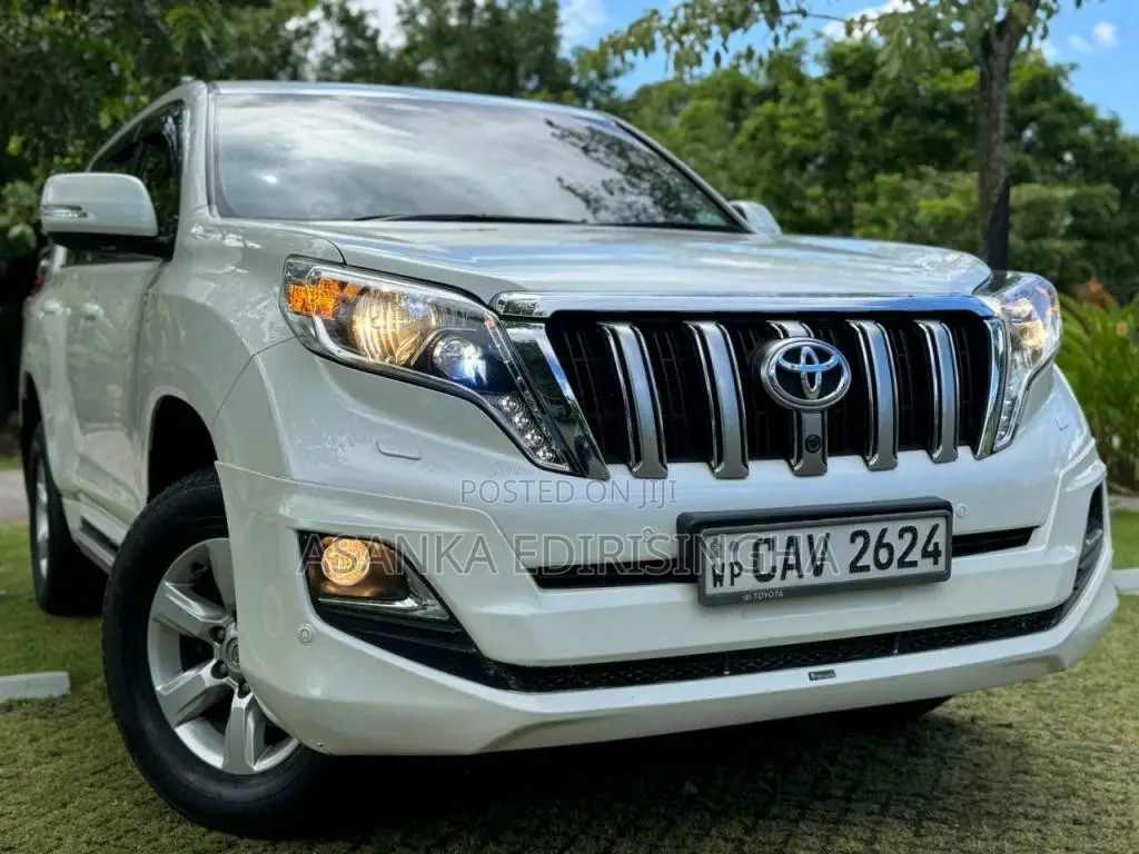 Toyota Land Cruiser Prado VX 2019 SUV (Used)
