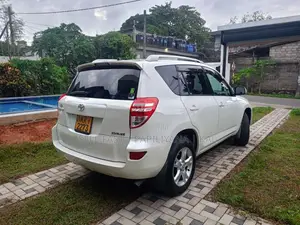 Toyota RAV4 G Grade 2011 SUV (Used)