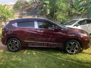Honda Vezel 2014 SUV (Used)