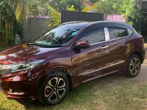 Honda Vezel 2014 SUV (Used)
