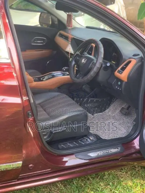 Honda Vezel 2014 SUV (Used)