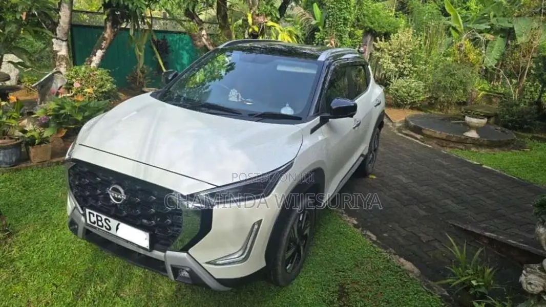 Nissan Magnite 2025 SUV (Used)