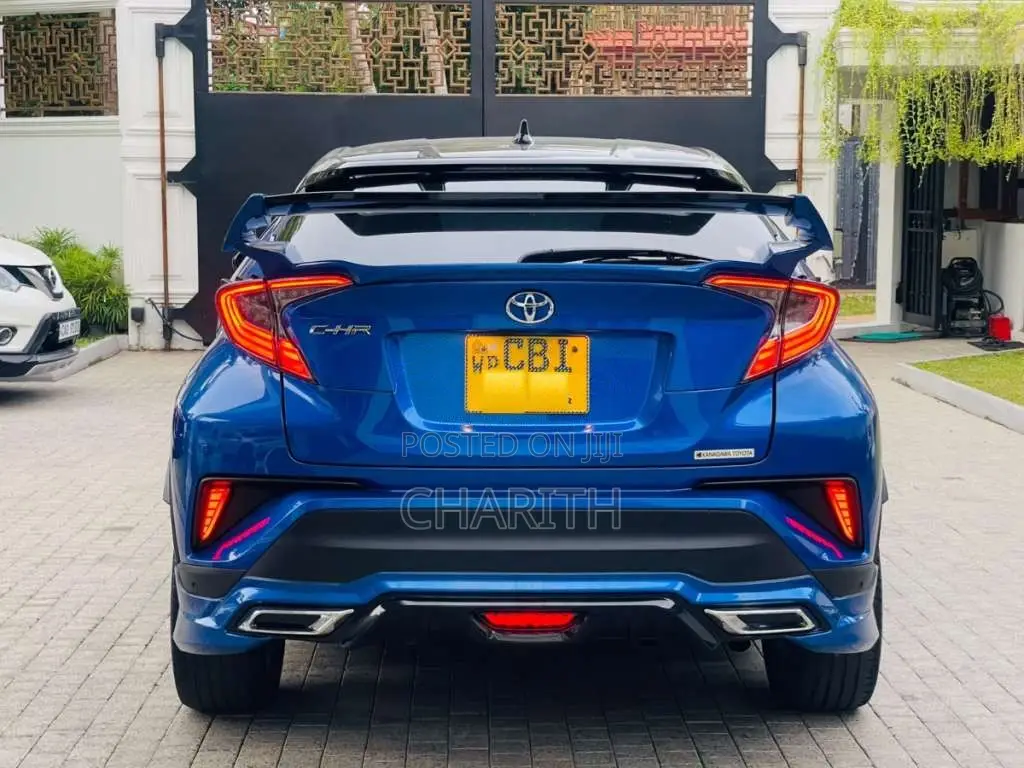 Toyota CHR NGX10 2WD 2018 SUV (Used)